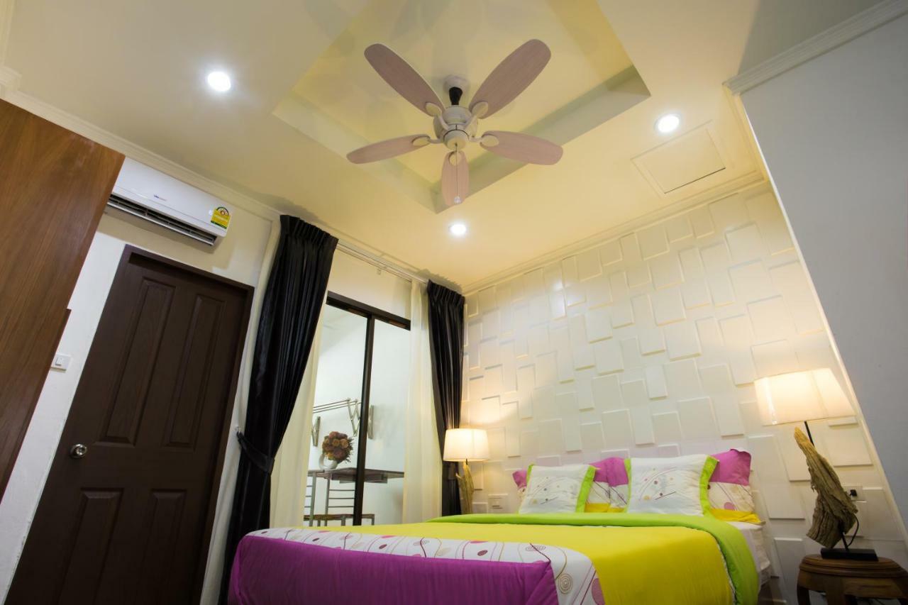 Nine Plus Loft Бангкок Экстерьер фото